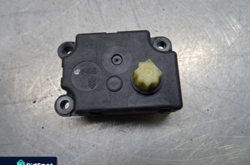 RENAULT GRAND SCENIC II 03-06 SILNICZEK NAGRZEWNICY M030990