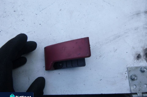 MERCEDES W210 UCHWYT RACZKA OTWIERANIA MASKI