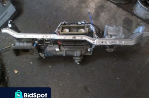 NAGRZEWNICA VOLKSWAGEN CADDY 03-