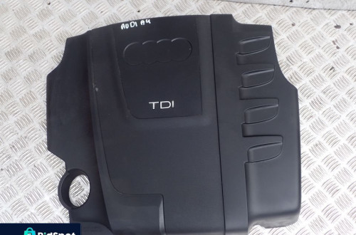 OBUDOWA SILNIKA AUDI A4 RADOM