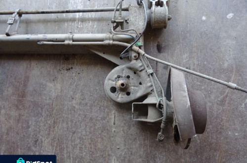 VW PASSAT B5 LIFT KOMBI 1.9 TDI BELKA ZAWIESZENIA TYLNA TYŁ