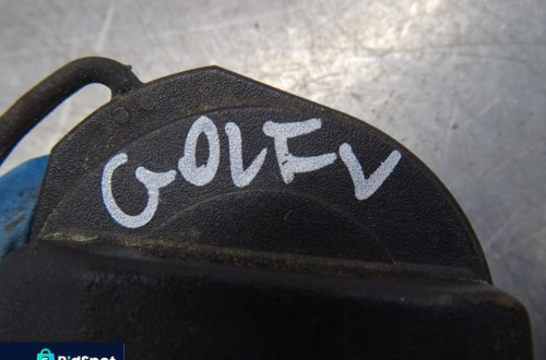 VW GOLF V HB 5D 03-09 1.4FSI KOREK WLEWU PALIWA 1J0201553Q