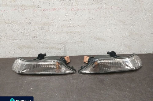 KIERUNKOWSKAZ PRAWY LUB LEWY FORD MUSTANG 15-