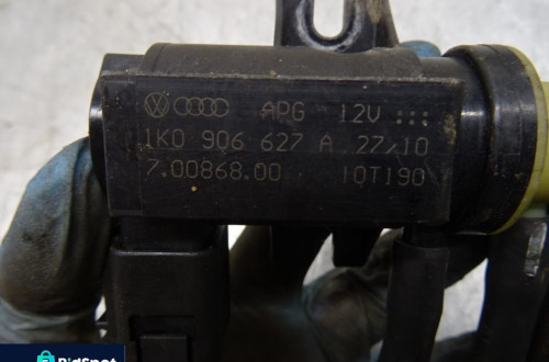 VW PASSAT B6 2.0 TDI ZAWÓR ZAWORY PODCIŚNIENIA 1K0906627A