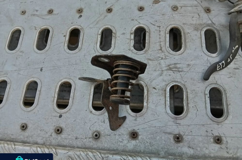 bmw e82 e81 e87 rygiel maski przod