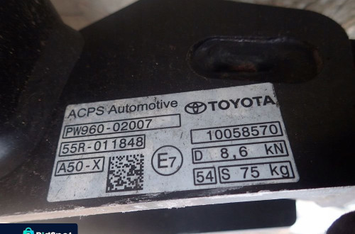 HAK HOLOWNICZY ACPS AUTOMOTIVE TOYOTA AURIS II E18