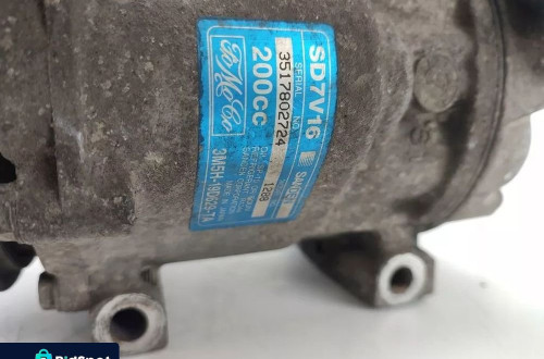 SPRĘŻARKA KLIMATYZACJI VOLVO V50 V70 V40 1.6 D 109KM 3M5H-19D629-TA