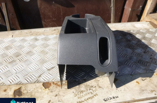 VW GOLF V TUNEL SRODKOWY 1K0863339