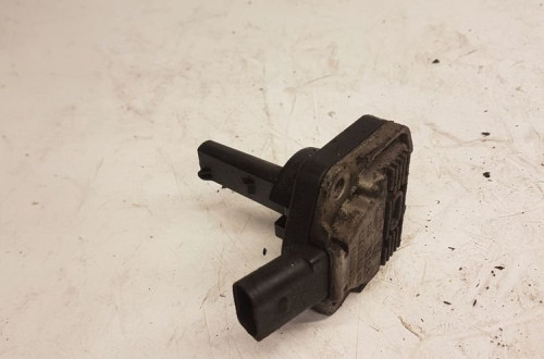 CZUJNIK POZIOMU OLEJU AUDI VW SEAT 1J0907660C