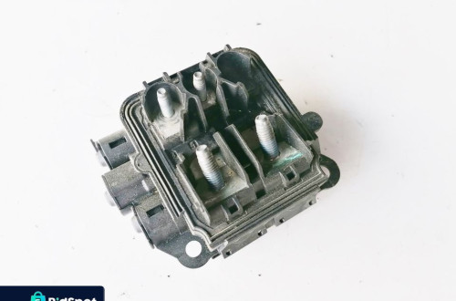 MERCEDES W205 18r MODUŁ PRĄDU A2055451400