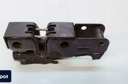 ZAMEK MASKI RYGIEL AUDI A3 8P LIFT 8-12 8P0823509H