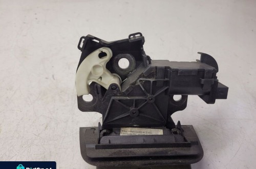 ZAMEK KLAPY TYŁ AUDI A3 A4 B8 A5 A6 Q7 8P4827505B