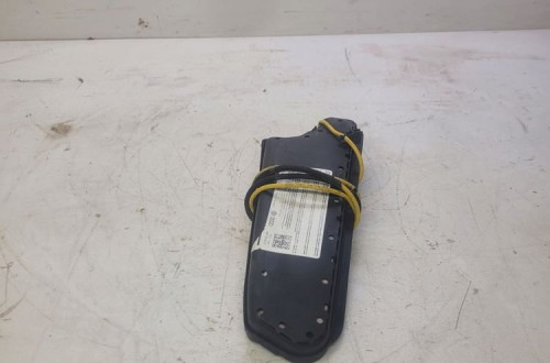 PODUSZKA FOTELA LEWA AUDI A6 C6 4F0880241E