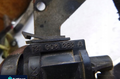 PASSAT B5 CZUJNIK ZAWÓR PODCIŚNIENIA 191906283A