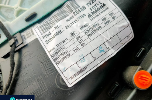 MERCEDES C-KL W204 13r SEDAN BOCZEK DRZWI LEWY TYŁ SKÓRA