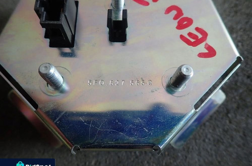 Klamka klapy SEAT LEON III 2012- 5F0827565C