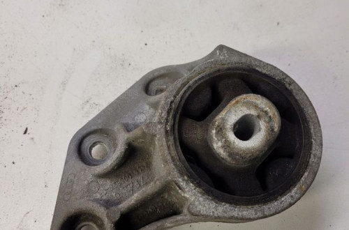 ŁAPA PODUSZKA MOSTU AUDI A6 C6 A4 B7 8E0599125P