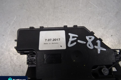 BMW E87 LIFT 07-11 2.0D ZAMEK KLAPY BAGAŻNIKA 7840617