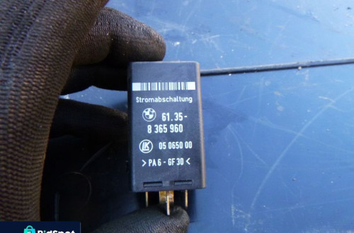 BMW E39 E46 E53 PRZEKAŹNIK ODCIĘCIA PRĄDU 8365960
