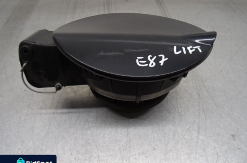 BMW E87 LIFT 07-11 2.0D KLAPKA PALIWA
