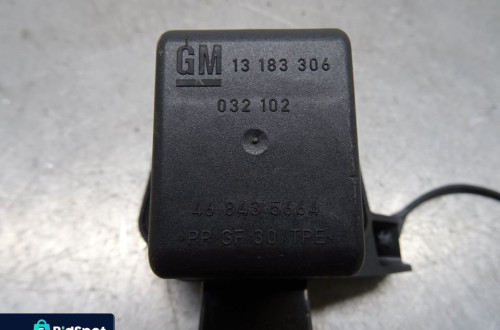 OPEL CORSA D HB 5D 06-10 KLAPKA WLEWU PALIWA Z20R 13183306
