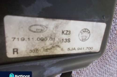 HALOGEN PRAWY SKODA RAPID