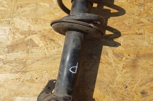 AMORTYZATOR PRAWY PRZÓD AUDI A6 C7 A7 4G0413031M