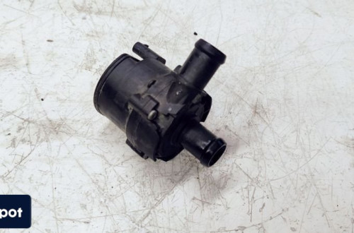 DODATKOWA POMPA WODY AUDI VW 5G0965561 5G0965567B