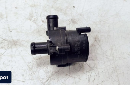 DODATKOWA POMPA WODY AUDI VW 5G0965561 5G0965567B