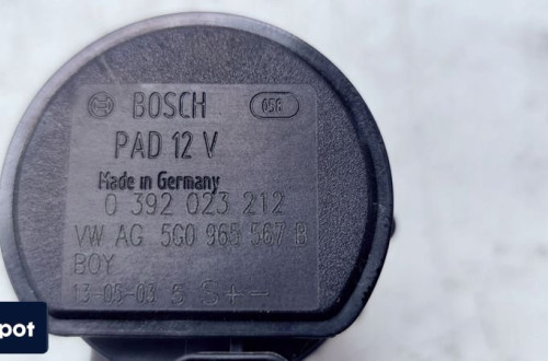 DODATKOWA POMPA WODY AUDI VW 5G0965561 5G0965567B