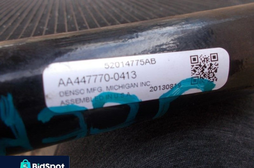 CHŁODNICA WODY KLIMY HONDA HRV HR V 52014775AB