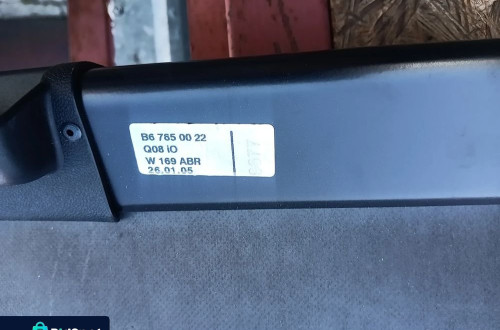 mercedes w169 a-klasa roleta bagaznika b67650022
