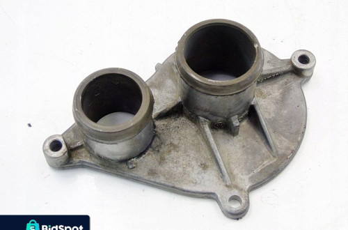 Obudowa Pompy Wody 2.3 Vr5 V5 Passat B5 Golf 4 Bora I Toledo 2 071121020