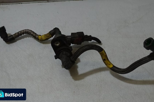 ZAWÓR PODCIŚNIENIA OPEL VIVARO A 208853765R 2.0 CDTI