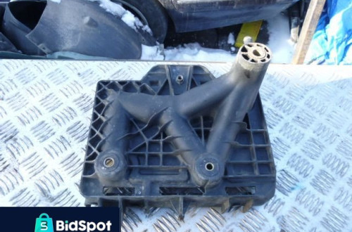 SKODA FABIA I PODSTAWA AKUMULATORA 6Q0915331
