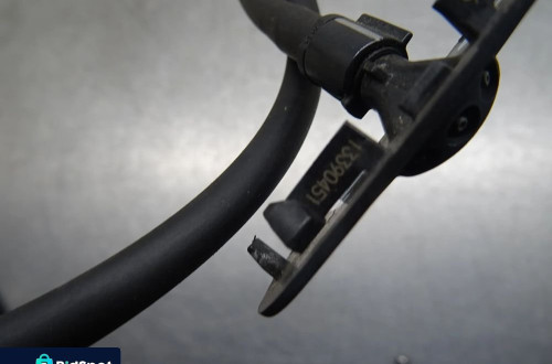 OPEL ASTRA K KOMBI 1.6CDTI SPRYSKIWCZE MASKI PRZEWÓD 13390451