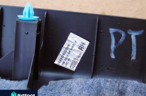 Osłona Boczek Tapicerka Bagażnika Prawa Hyundai I30 I 2010 Hb 858952R000