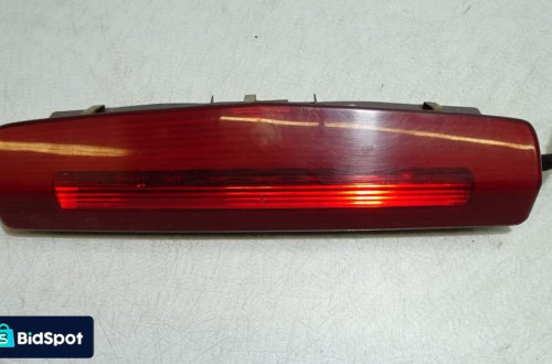 ŚWIATŁO STOPU OPEL ZAFIRA B 1.9CDTI 13211587