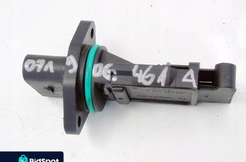 Przepływomierz 2.3 Vr5 V5 Passat B5 Golf 4 Bora I Toledo 071906461A