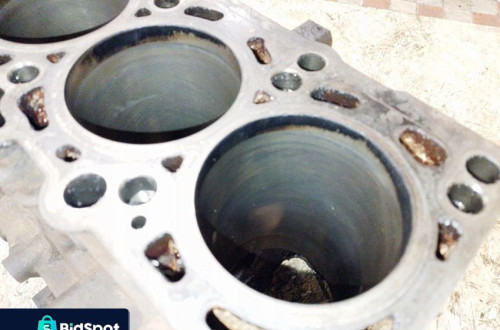 Blok Goły 038021Cg 1.9 Tdi Multivan Transporter T5 Brs