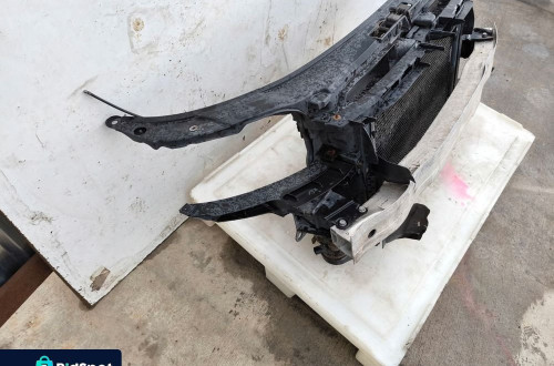 PAS PRZEDNI KOMPLETNY AUDI A3 8P 1.9 TDI 2004-2008 KOMPLETNY