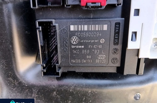 skoda octavia leon golf silniczek podnoszenia szyby lewy przod przedni 1k0959793l