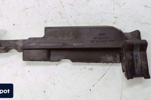 WYGŁUSZENIE BŁOTNIKA LEWE AUDI A3 8P 8P0823721C