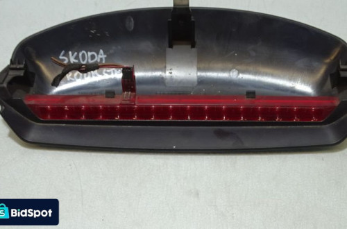ŚWIATŁO STOPU SKODA ROOMSTER96509700