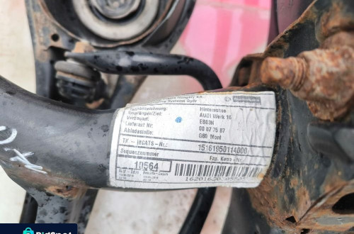 SANKI WÓZEK TYŁ BELKA KOMPLET AUDI A3 8V SEDAN VW SEAT 3Q0505315L