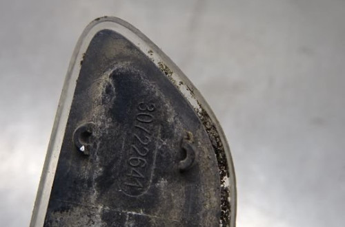 VOLVO S60 00-04 2.0TB MIGACZ KIERUNKOWSKAZ LEWY