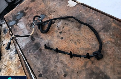 bmw x3 e83 2.0d 177k listwa paliowaow magistrala przelewy wtryskow 7802243