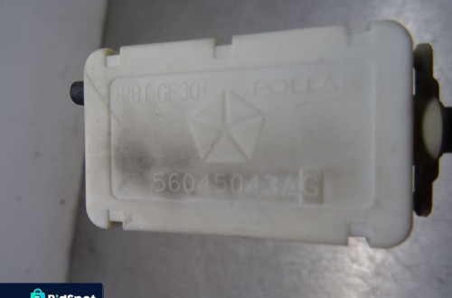 CHRYSLER GRAND VOYAGER IV LIFT CZUJNIK STOP STOPU 56045043AG
