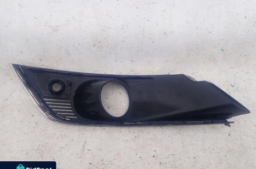 RENAULT MEGANE IV 16- KRATKA ZDERZAKA PRZÓD PRAWA