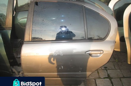 OGRANICZNIK DRZWI LEWY TYŁ PRIMERA P11